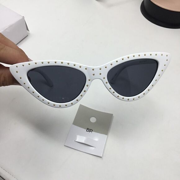 BP. Studded Sheena Sunglasses (C12) - Picture 5 of 5